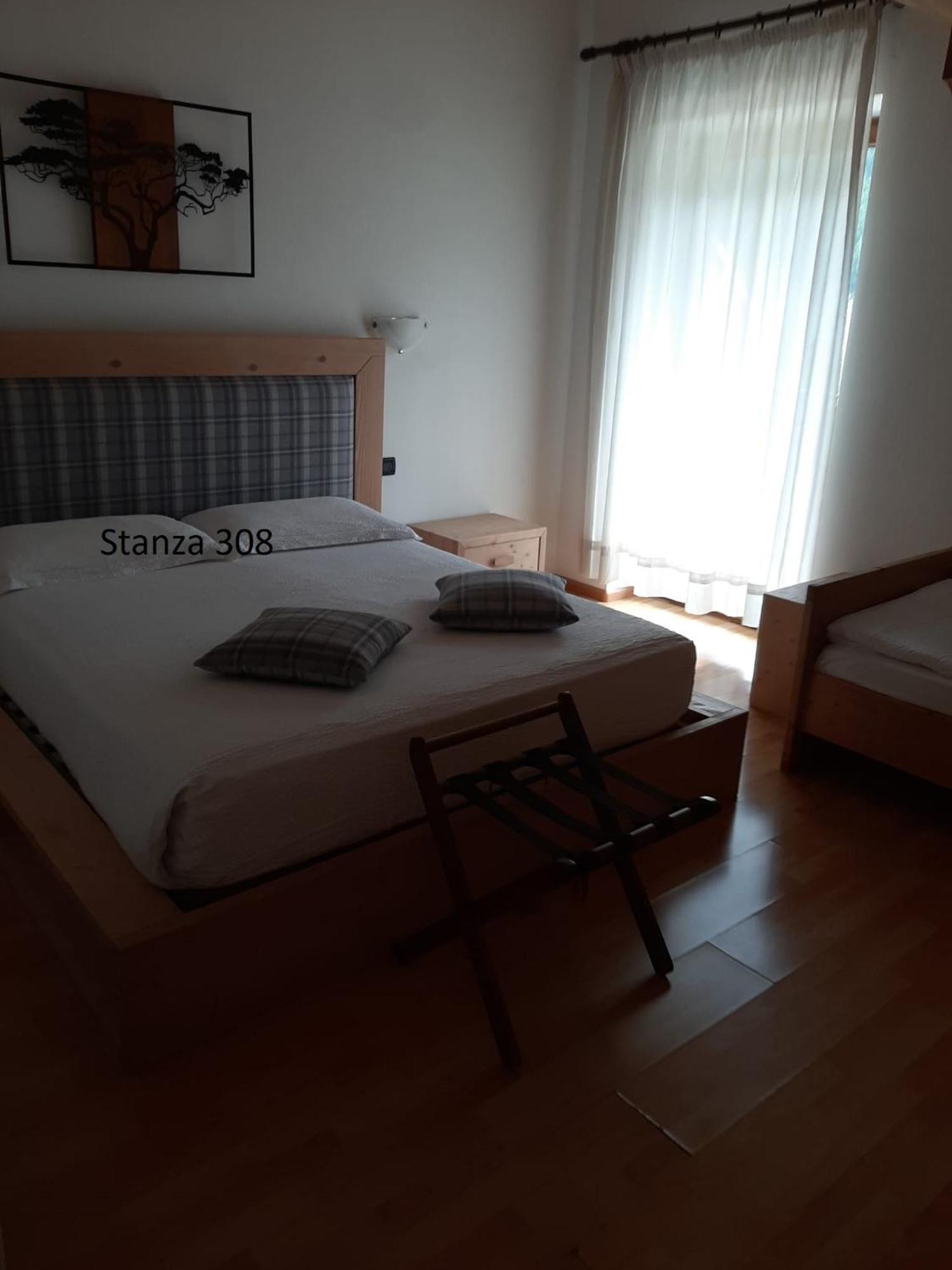 Hotel Pizboe Mazzin Ngoại thất bức ảnh
